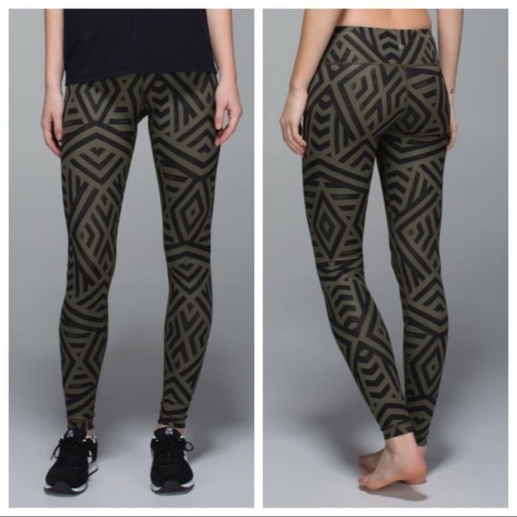 Lululemon Leggings chevron shuffle fatigue green + black - Picture 7 of 7